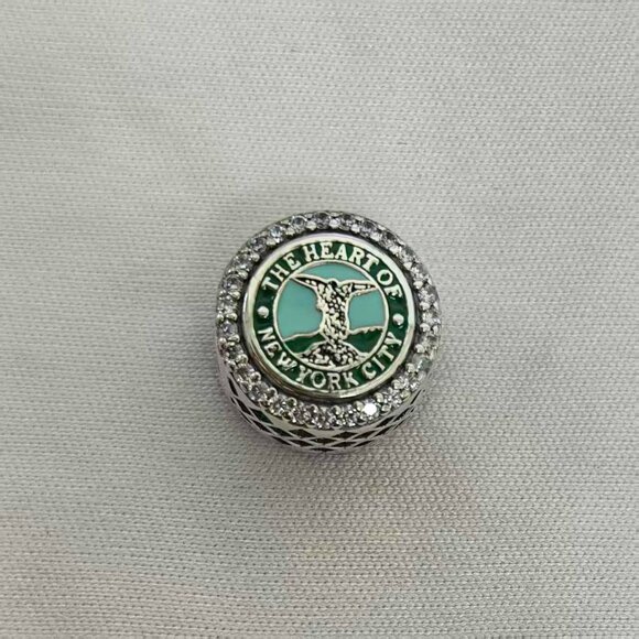 Pandora The Heart of New York City Travel Charm Pendant, S925 Silver Jewelry - Picture 2 of 4